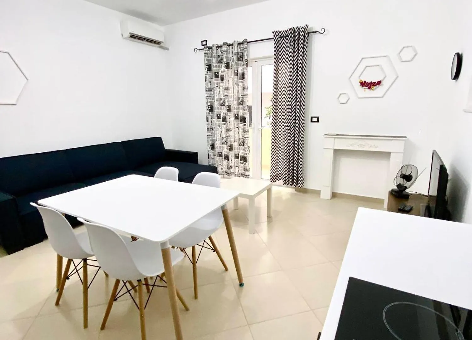 Andris Ylli & Hojza Apartments Saranda