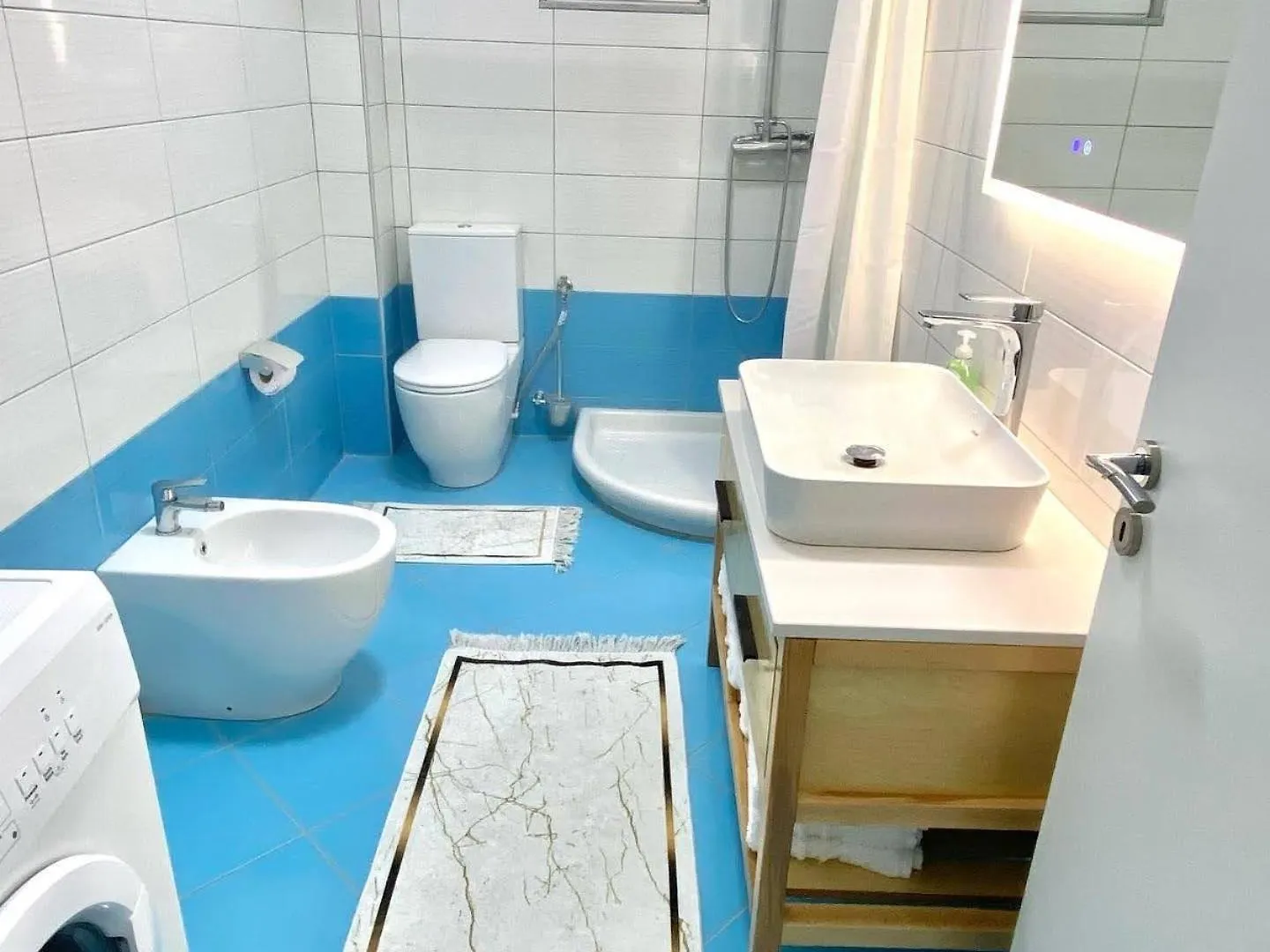 Andris Ylli & Hojza Apartments Saranda